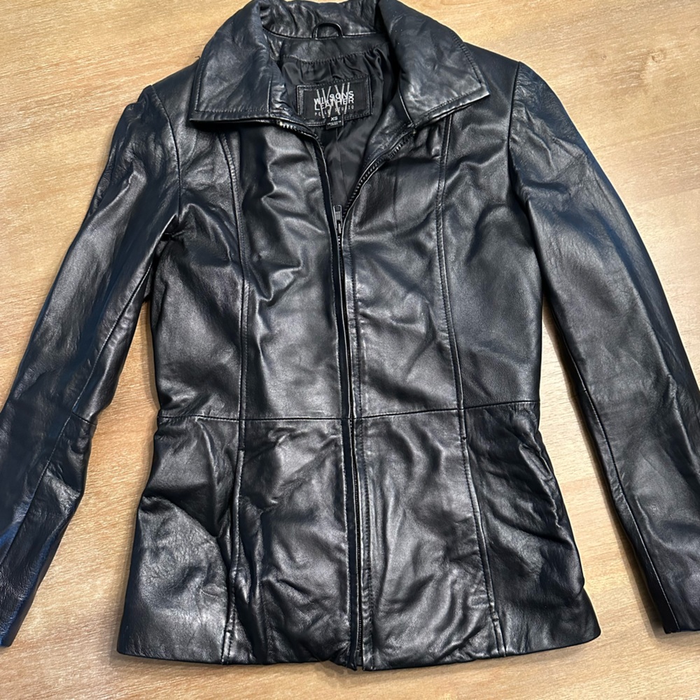 Women’s Wilson’s Leather fitted jacket size XS